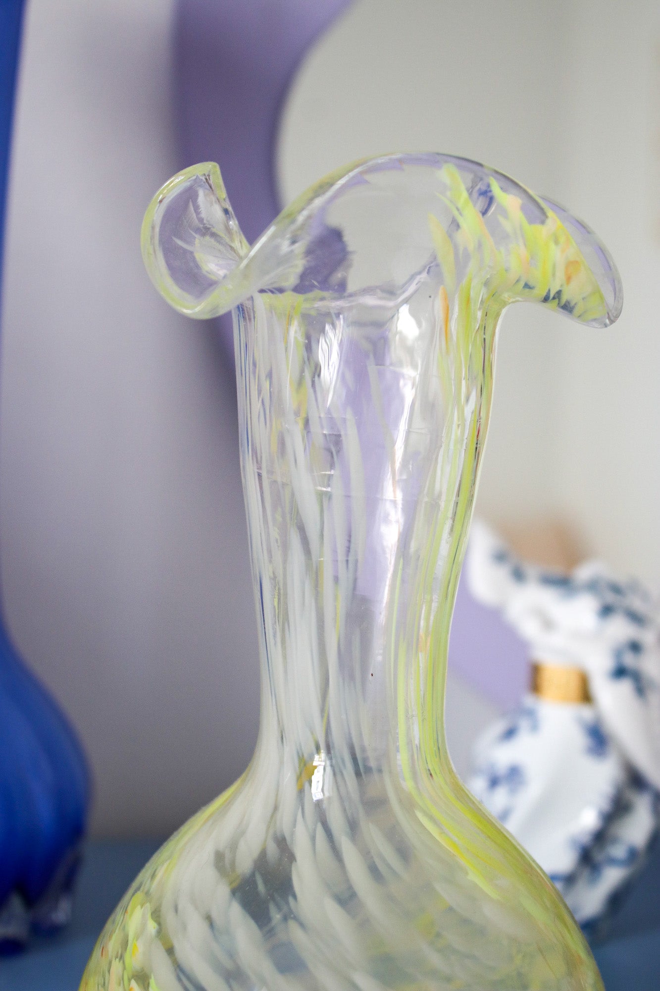 Vase de Clichy jaune et blanc