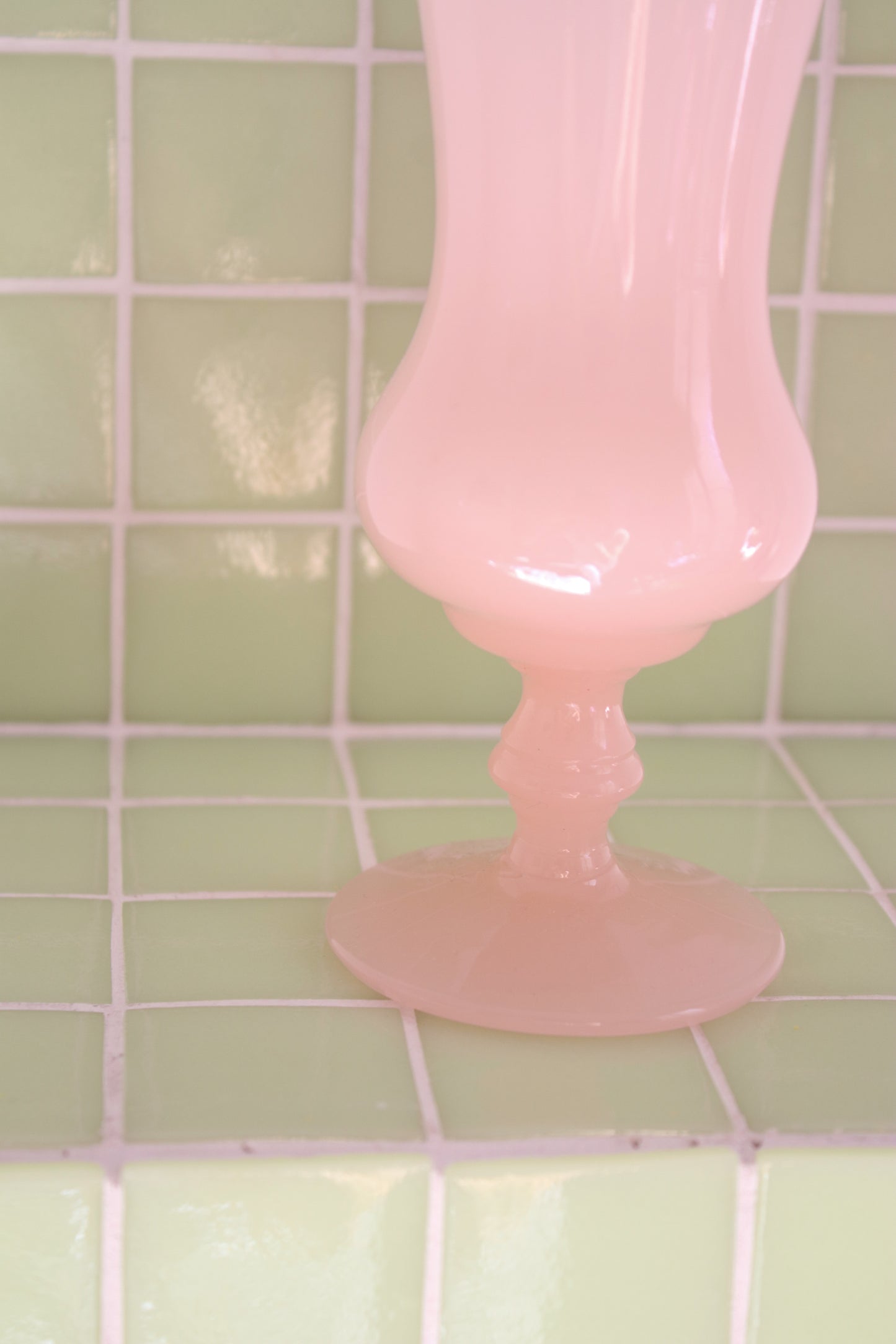 Mini pink opaline vase